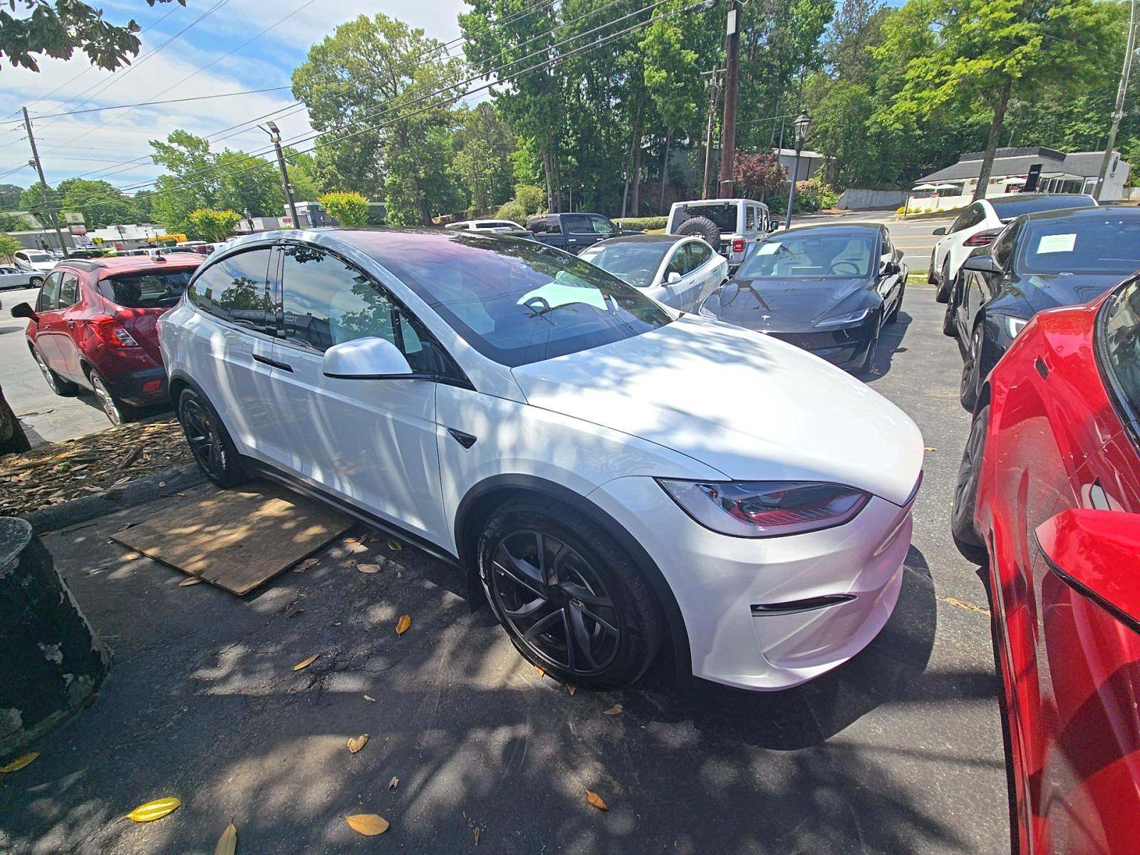 TESLA MODEL X - 4