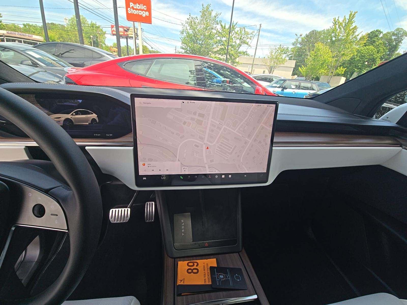 TESLA MODEL X - 10
