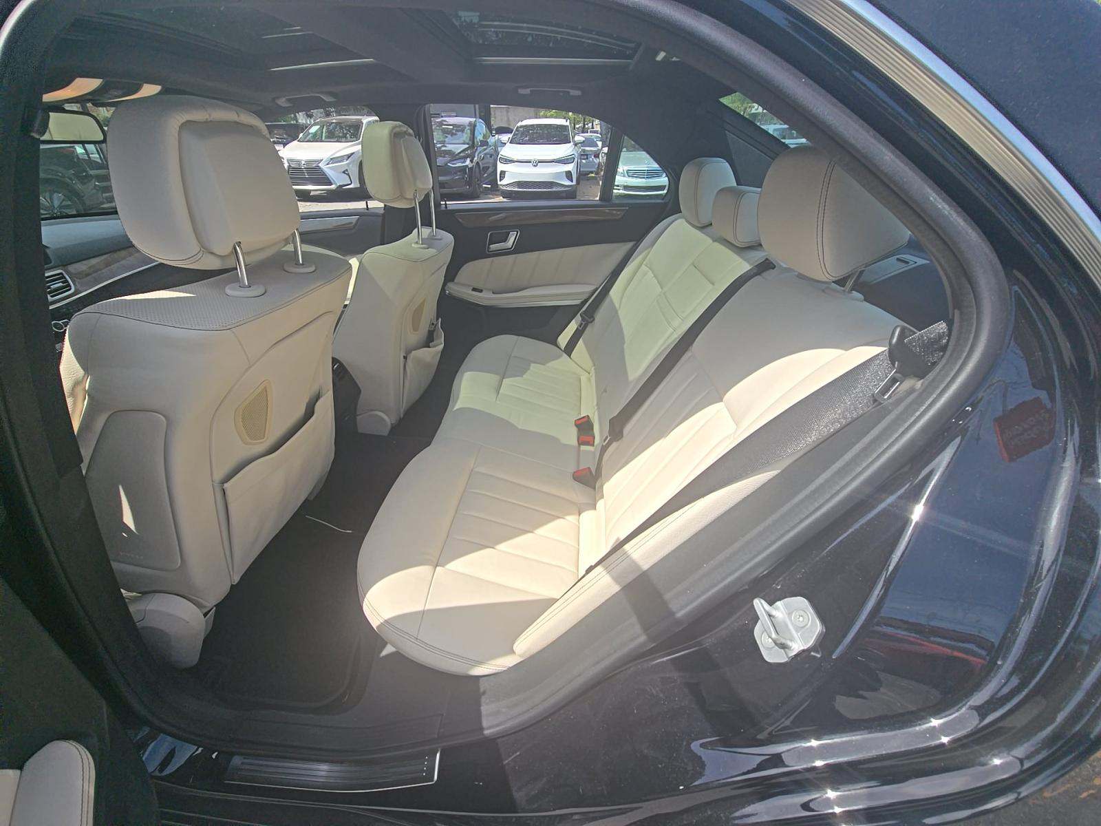 MERCEDES-BENZ E-CLASS - 9