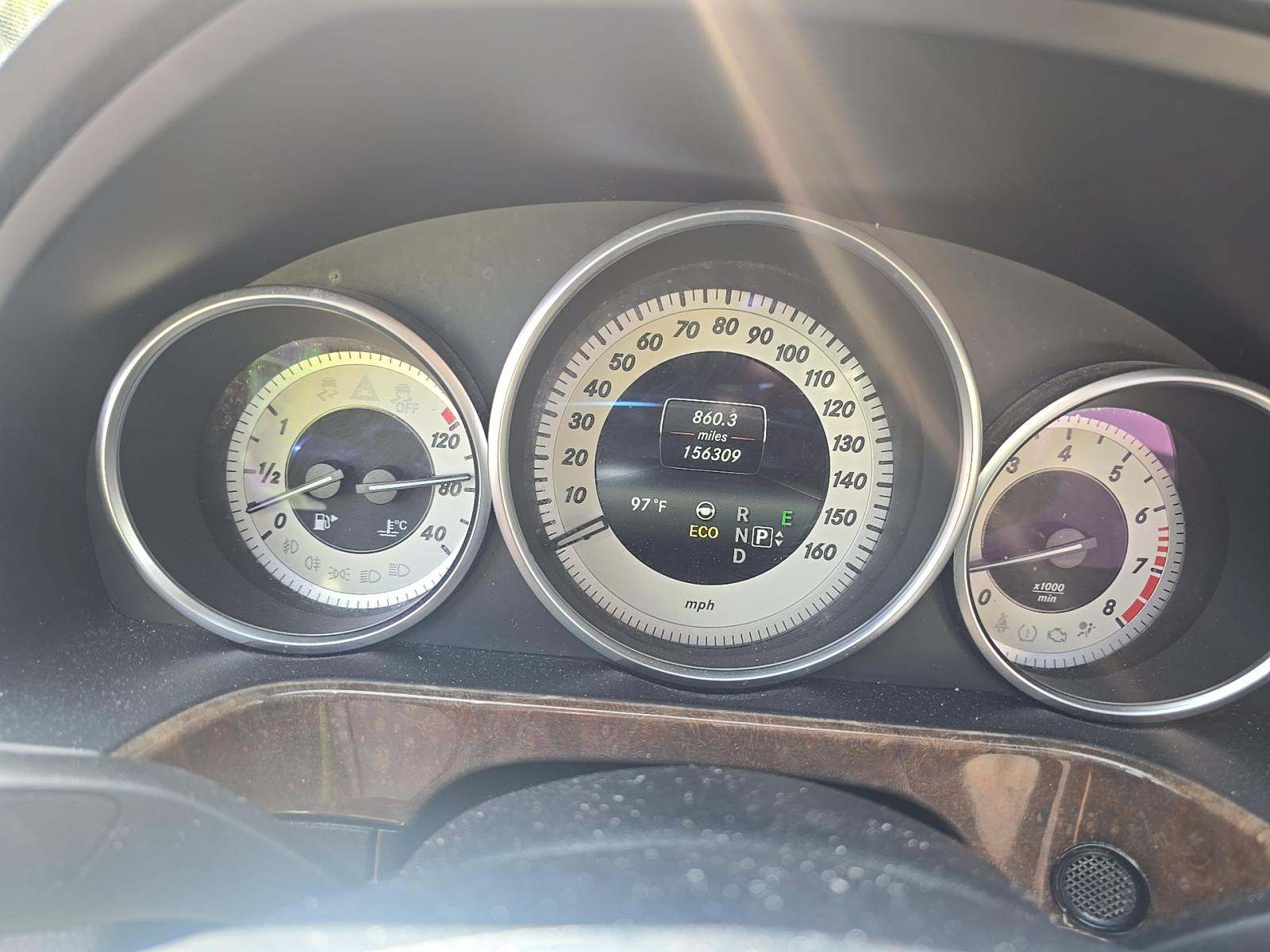 MERCEDES-BENZ E-CLASS - 5