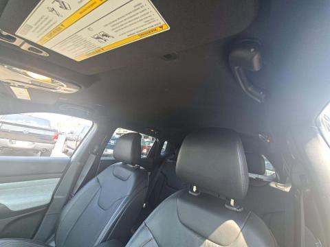 JEEP LATITUDE LUX - 7