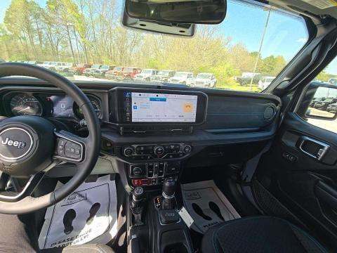 JEEP 4XE RUBICON - 6