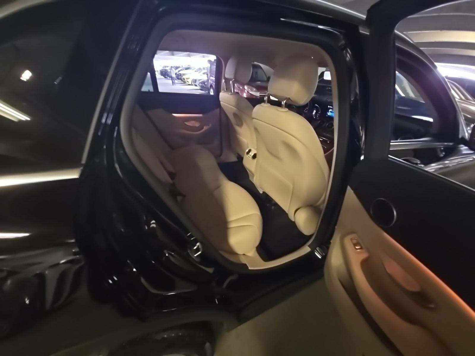 2022 Mercedes-Benz GLC GLC 300 AWD