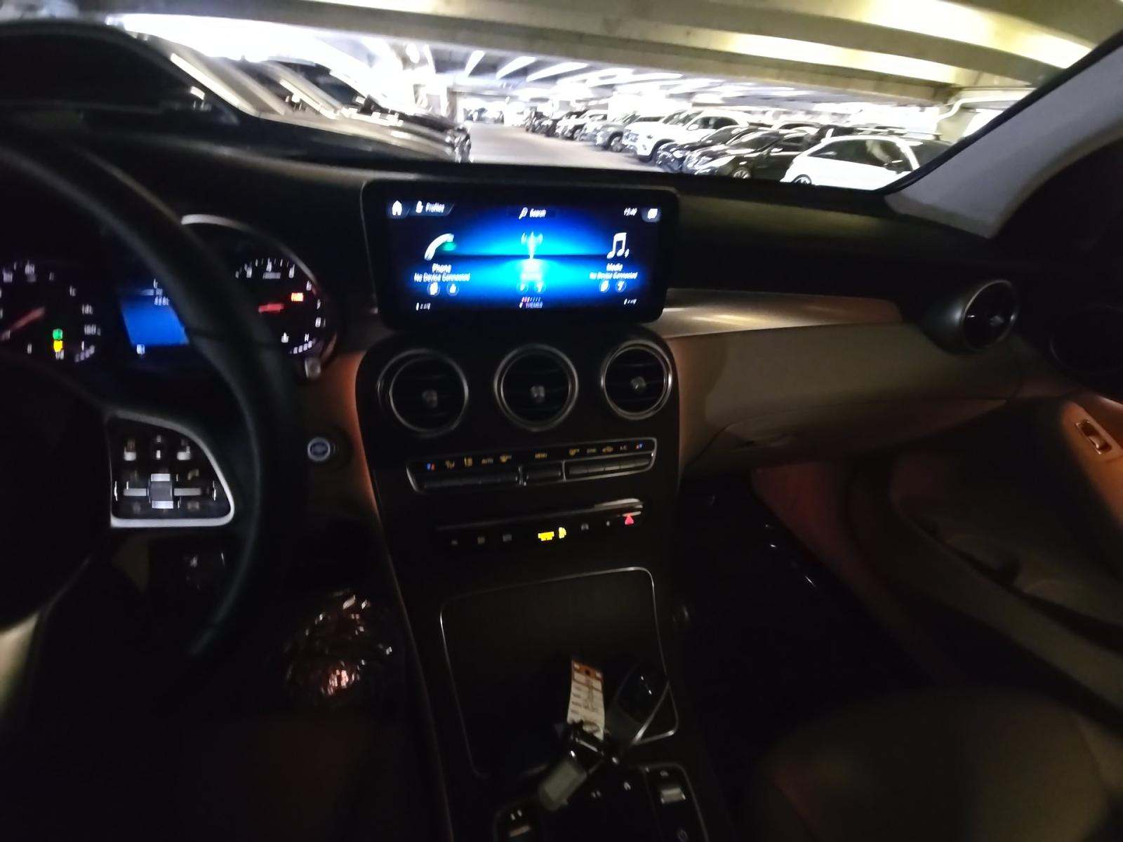 2022 Mercedes-Benz GLC GLC 300 AWD