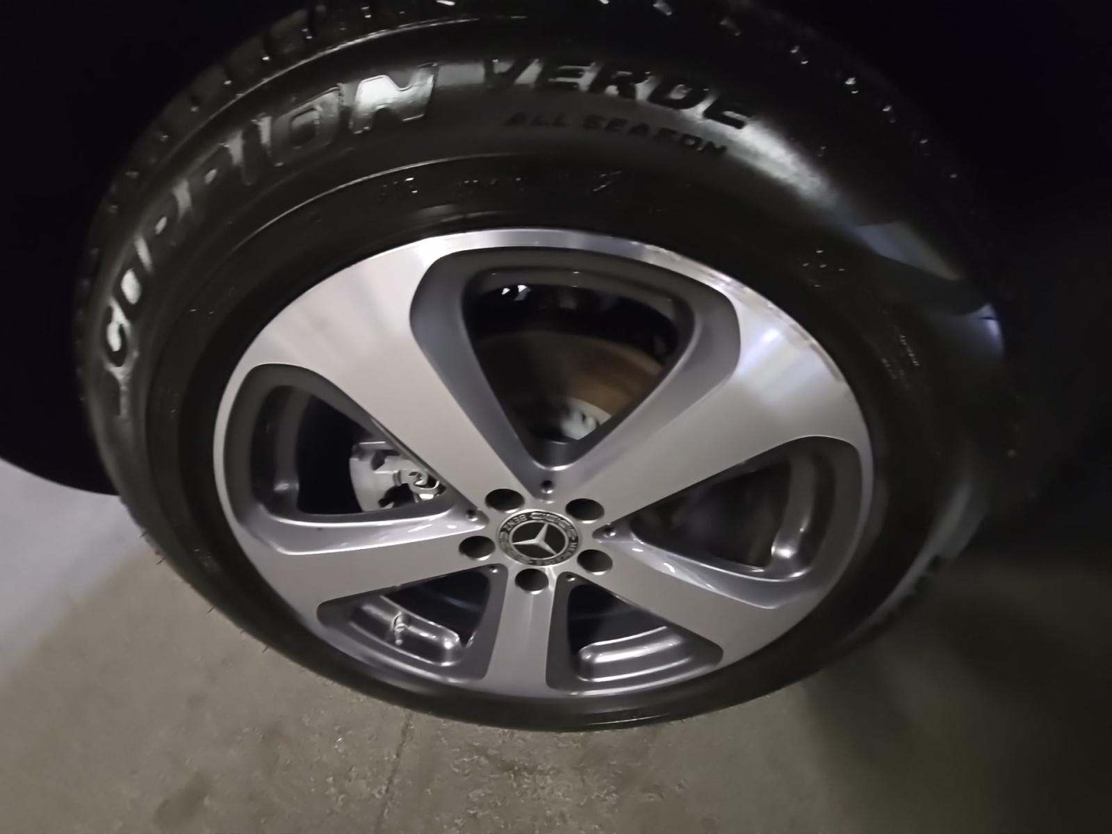 2022 Mercedes-Benz GLC GLC 300 AWD