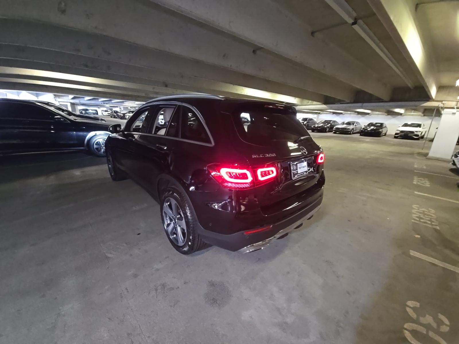 2022 Mercedes-Benz GLC GLC 300 AWD