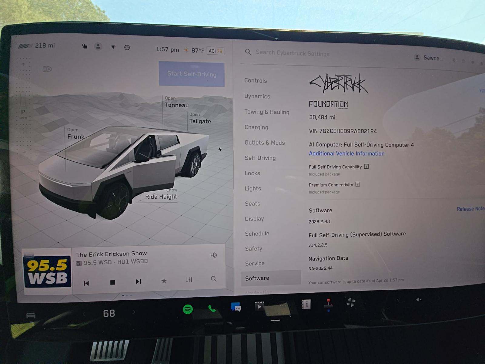 TESLA CYBERTRUCK - 6