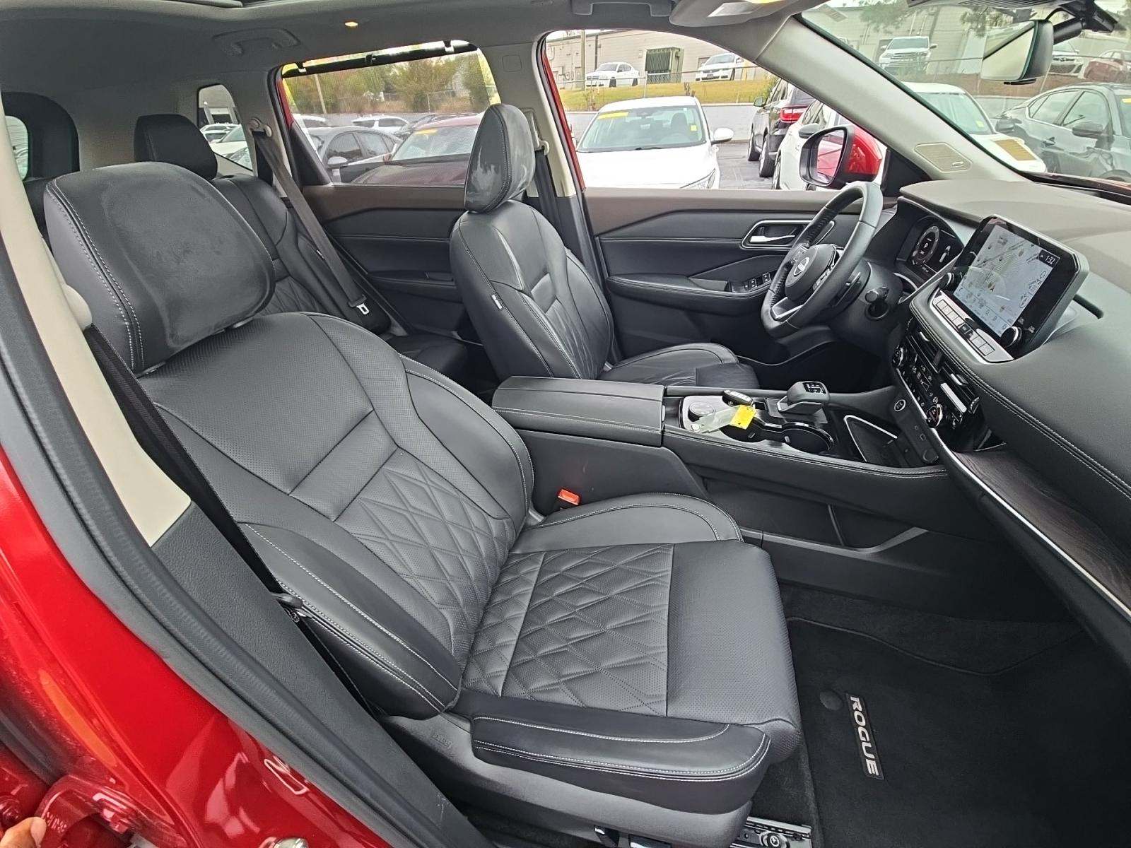 2022 Nissan Rogue Platinum AWD