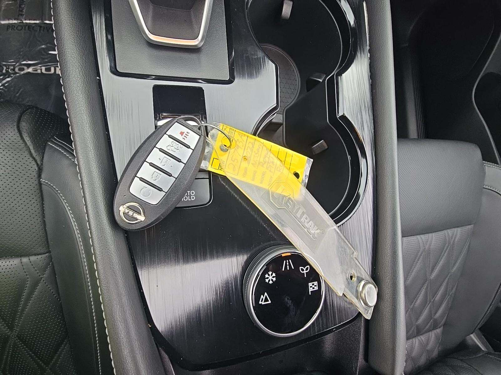 2022 Nissan Rogue Platinum AWD