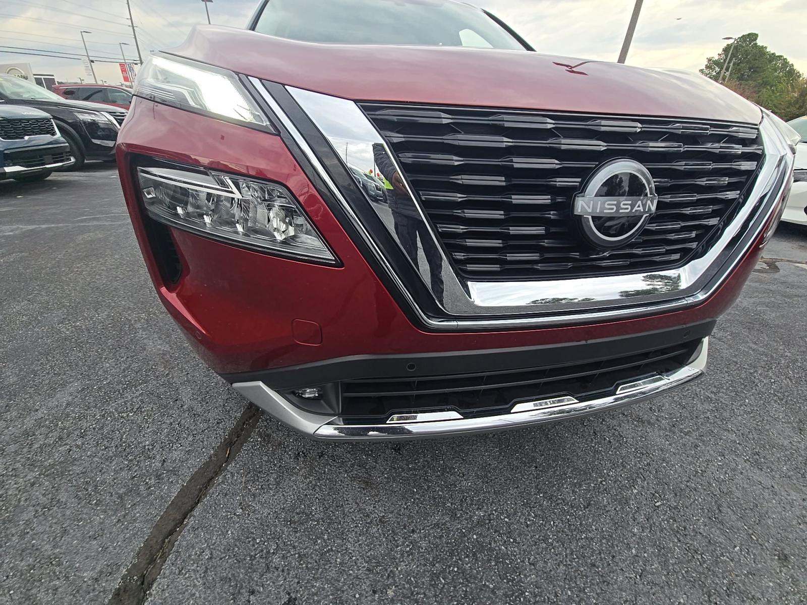 2022 Nissan Rogue Platinum AWD