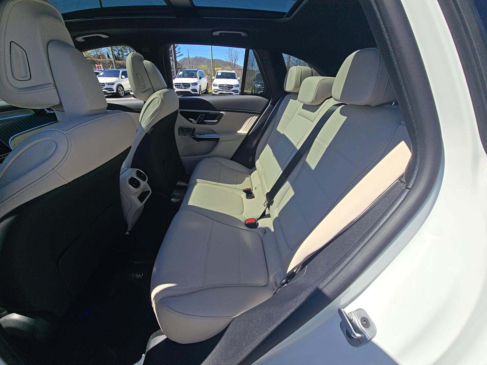 MERCEDES-BENZ GLC - 9