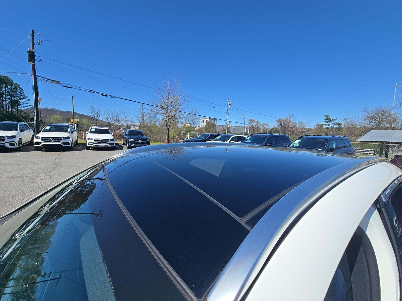 MERCEDES-BENZ GLC - 8