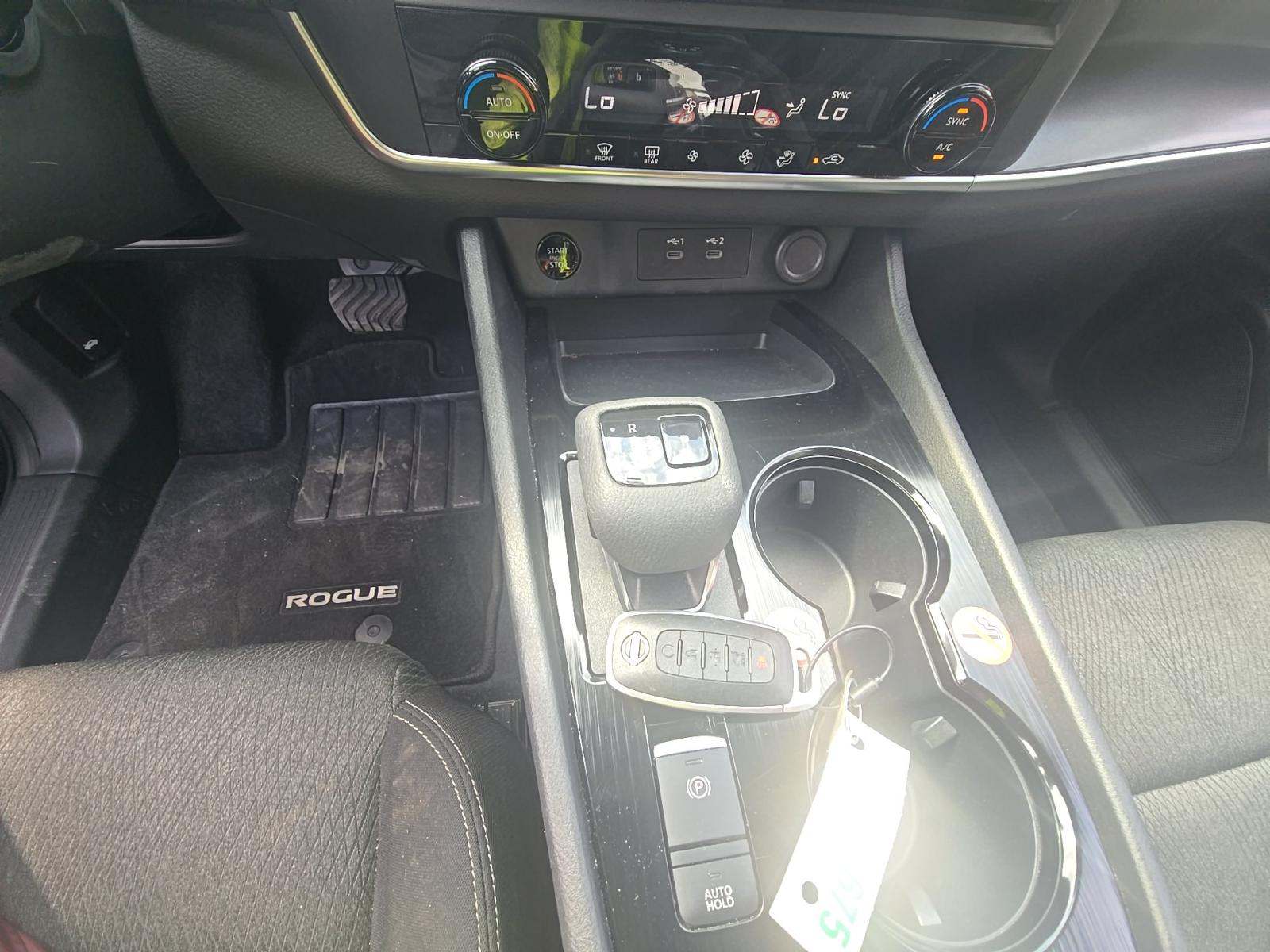 2026 Nissan Rogue SV AWD