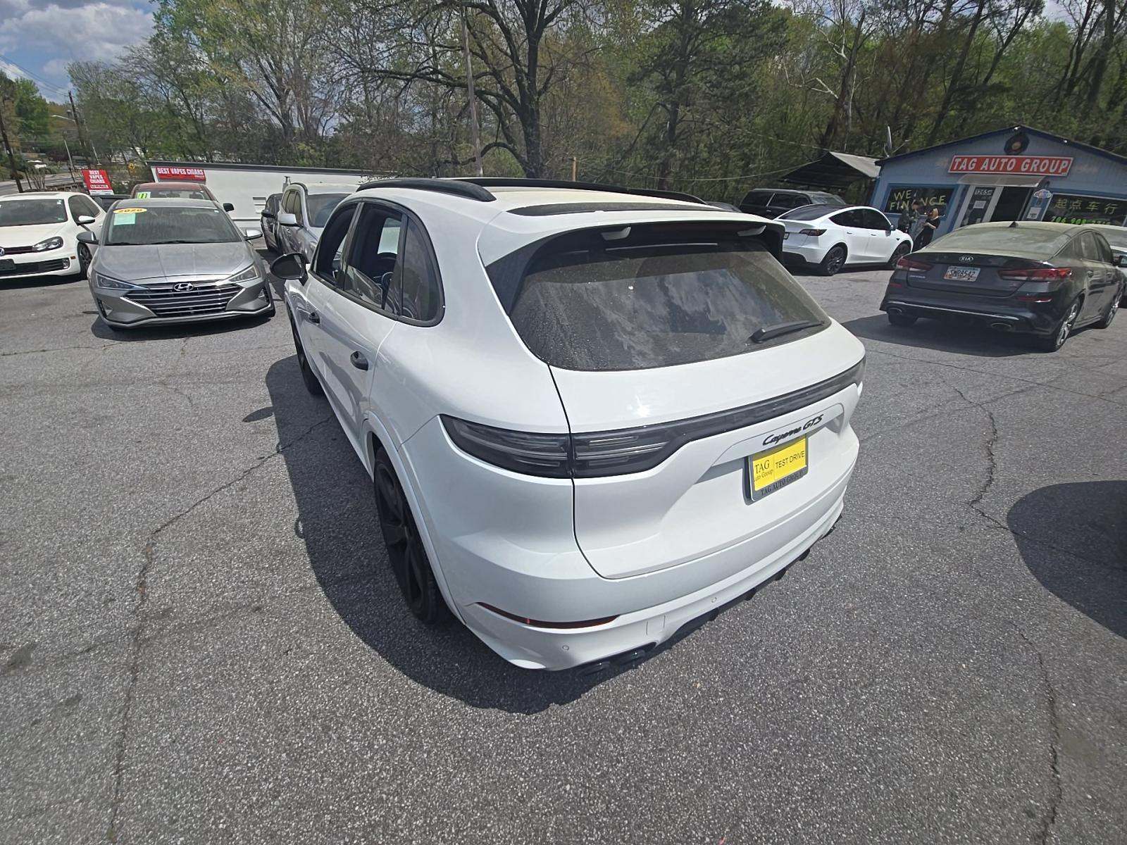 PORSCHE CAYENNE - 2