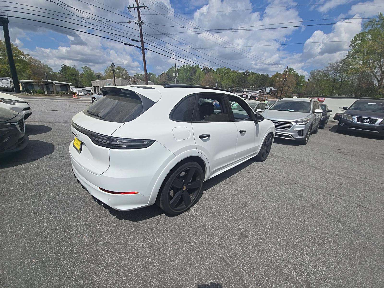 PORSCHE CAYENNE - 3