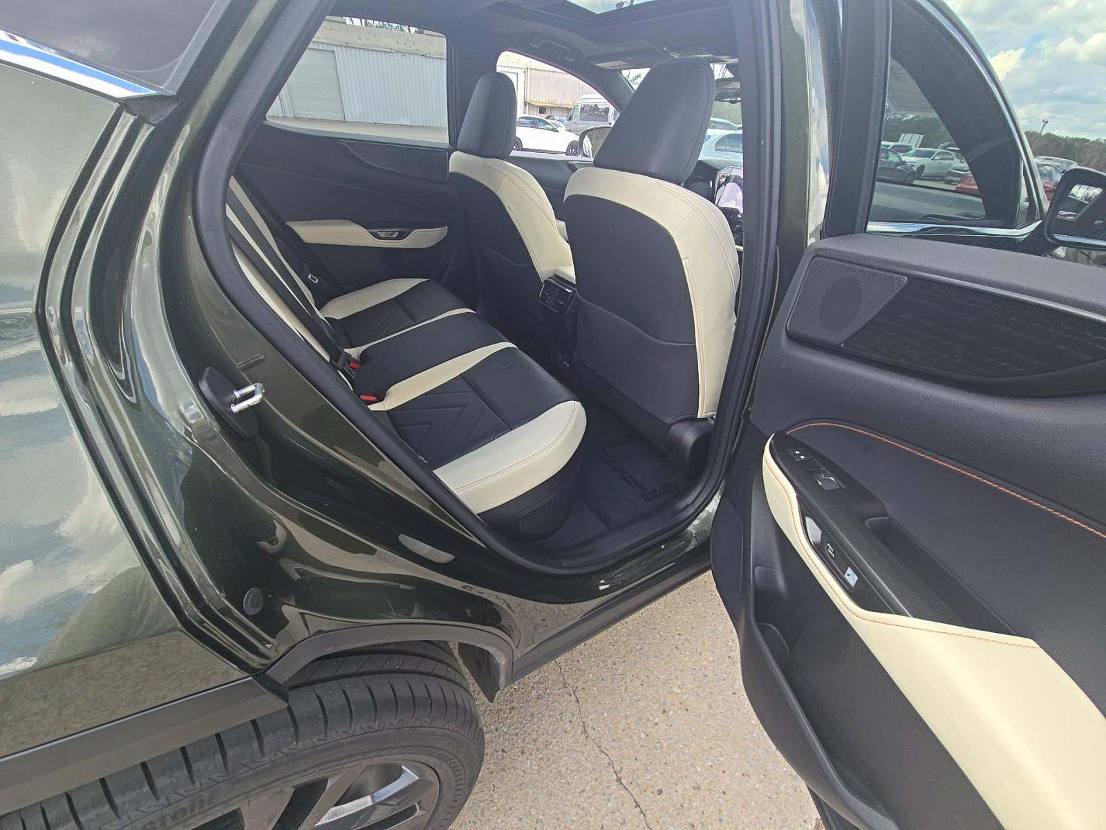 2023 Lexus NX NX 450h Luxury AWD