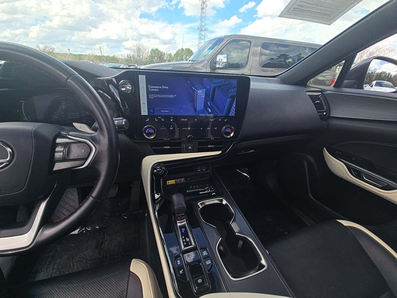 2023 Lexus NX NX 450h Luxury AWD