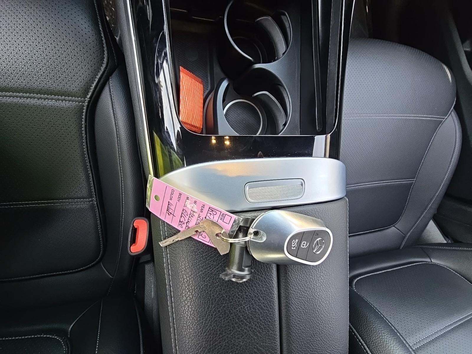 2024 Mercedes-Benz GLC GLC 300 AWD