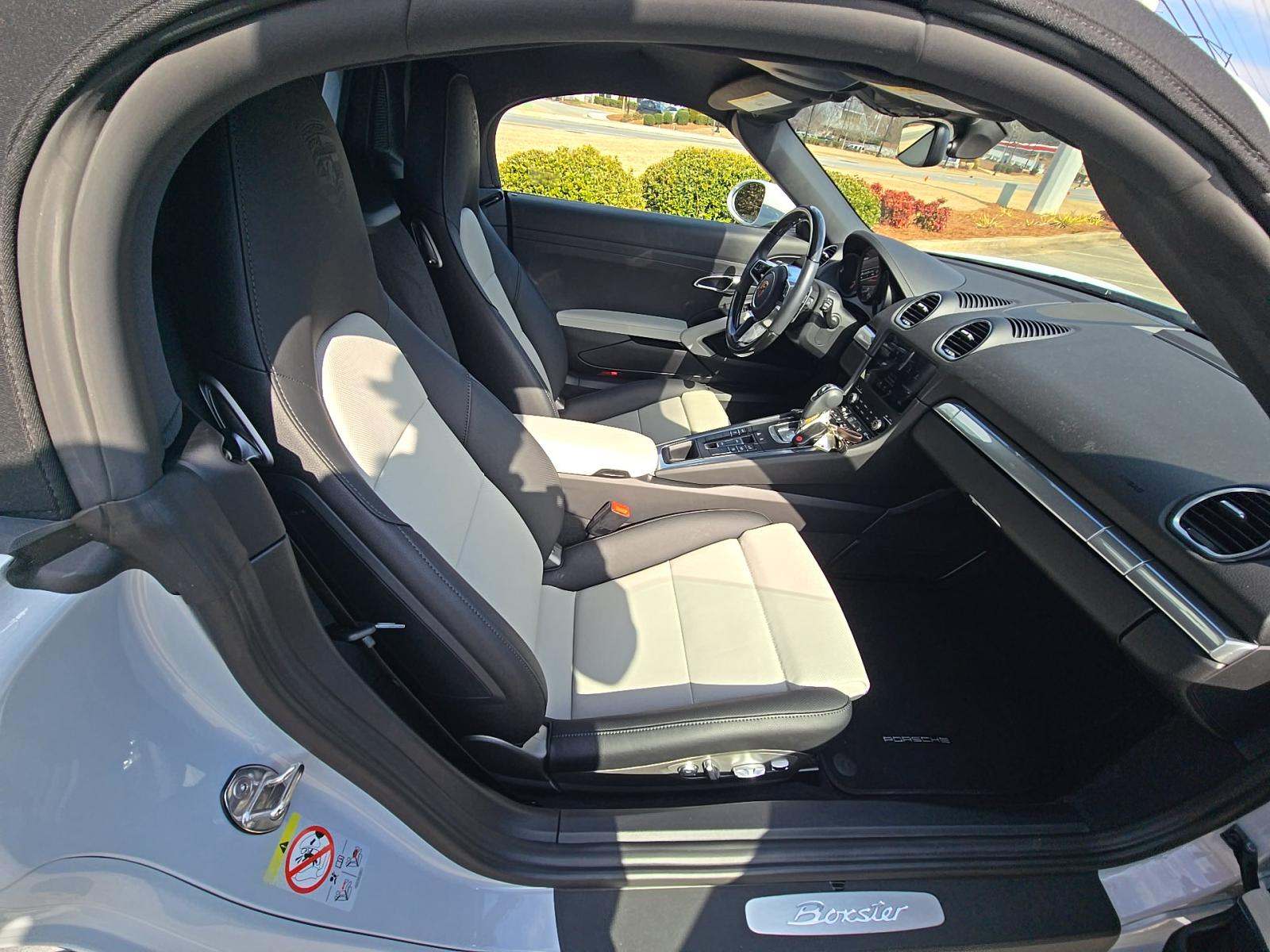 2025 Porsche 718 Boxster Base RWD