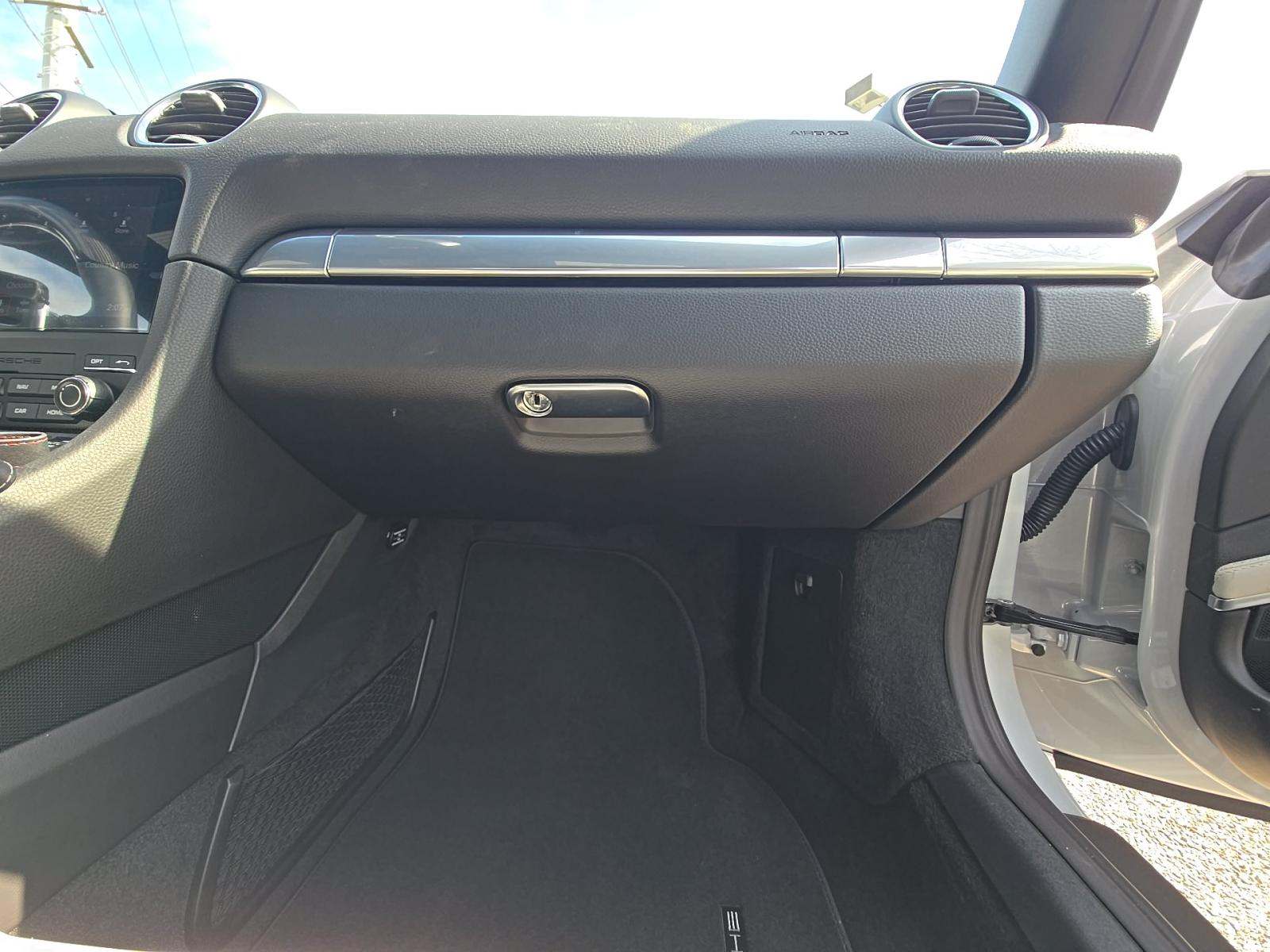 2025 Porsche 718 Boxster Base RWD