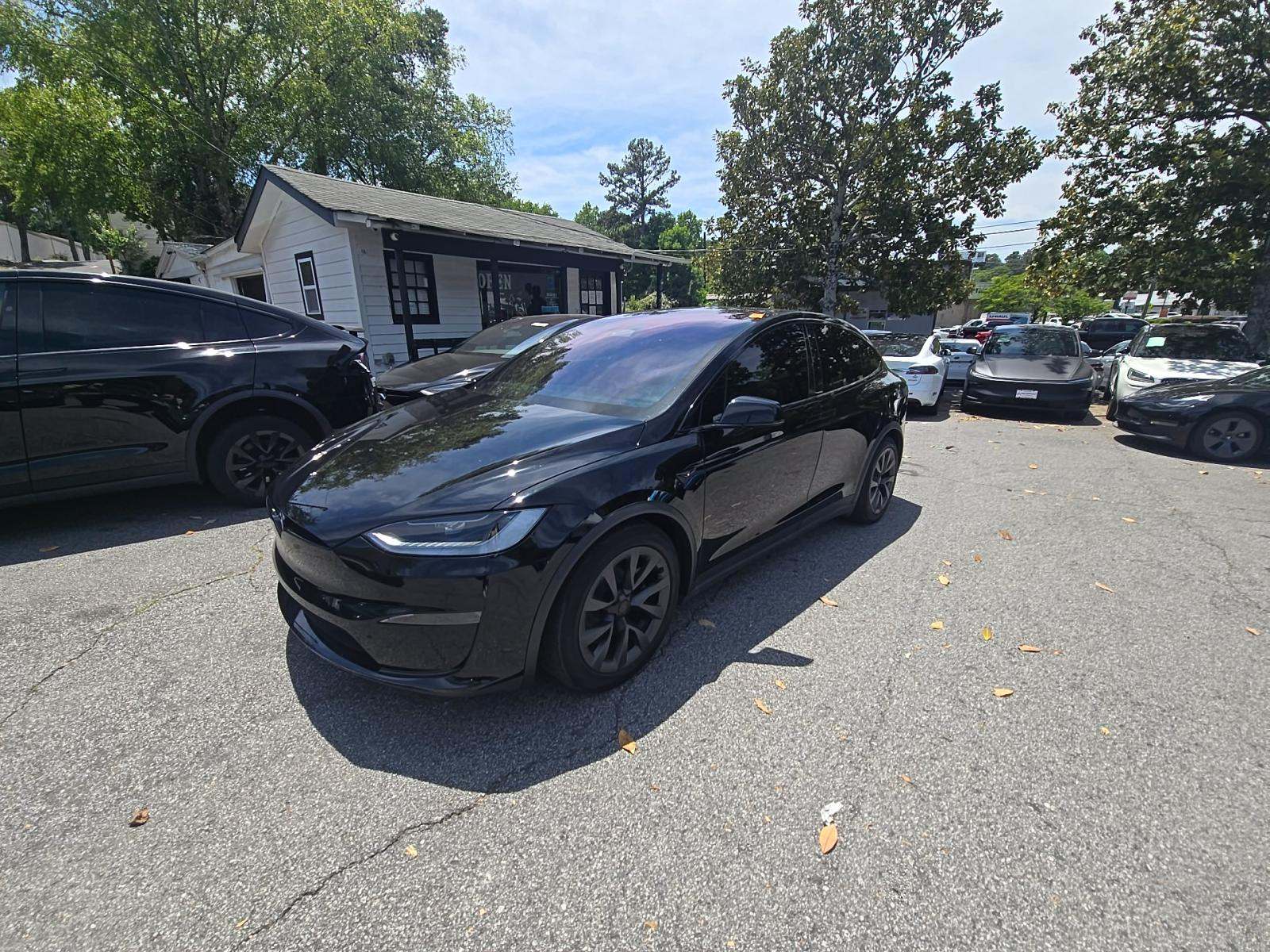 TESLA MODEL X - 1