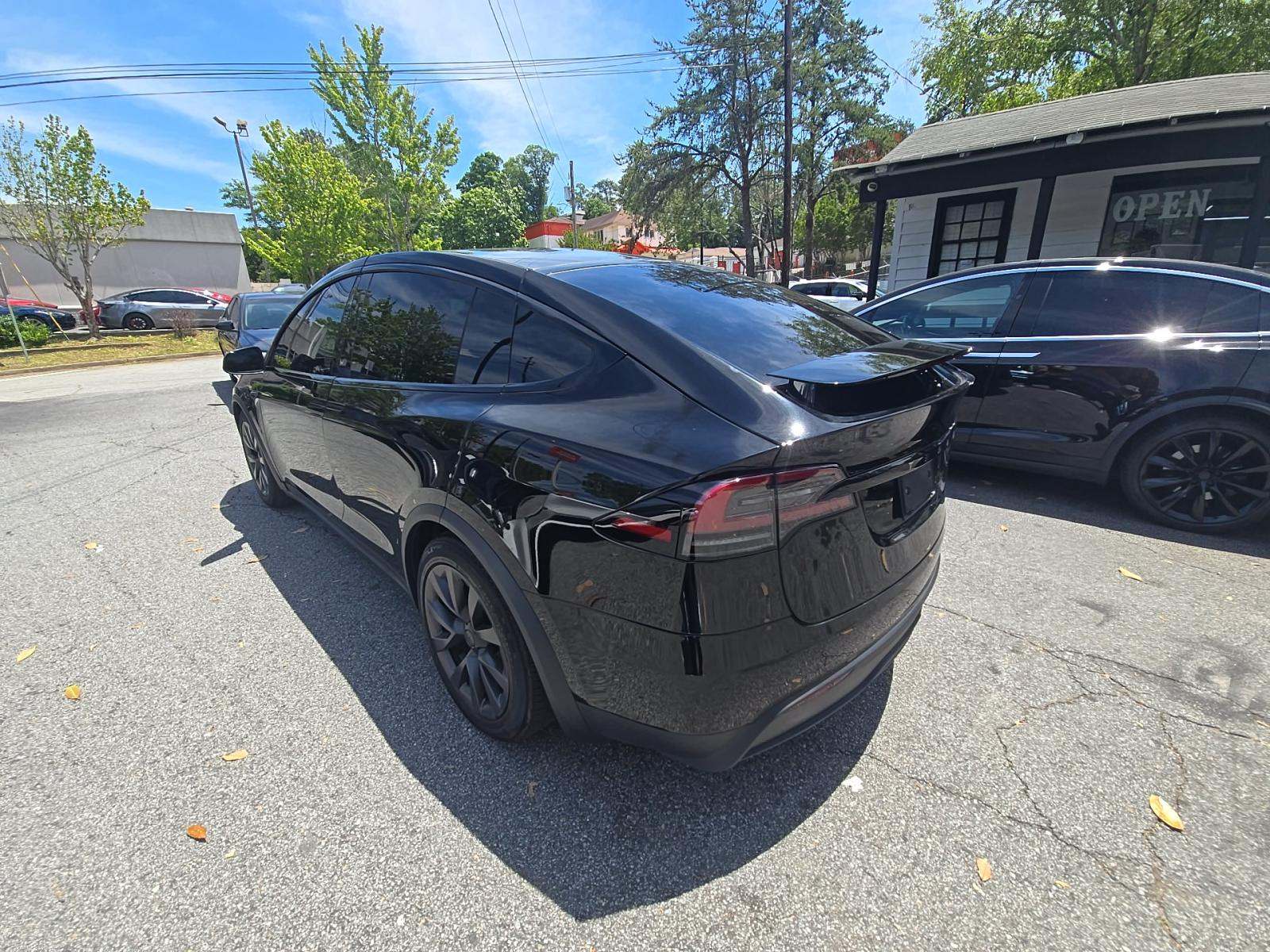 TESLA MODEL X - 2