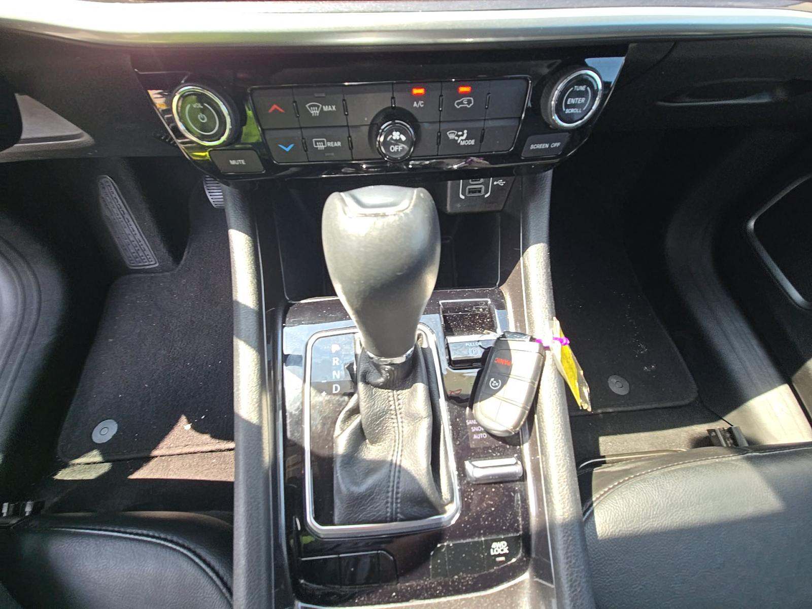 JEEP LATITUDE LUX - 4