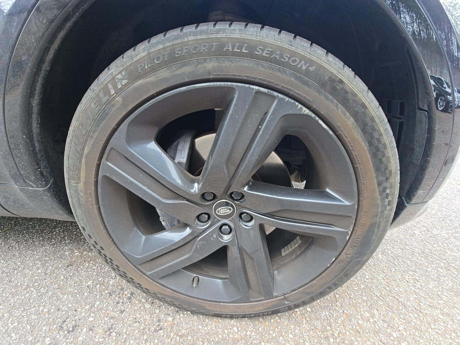 2023 Land Rover Discovery R-Dynamic HSE AWD