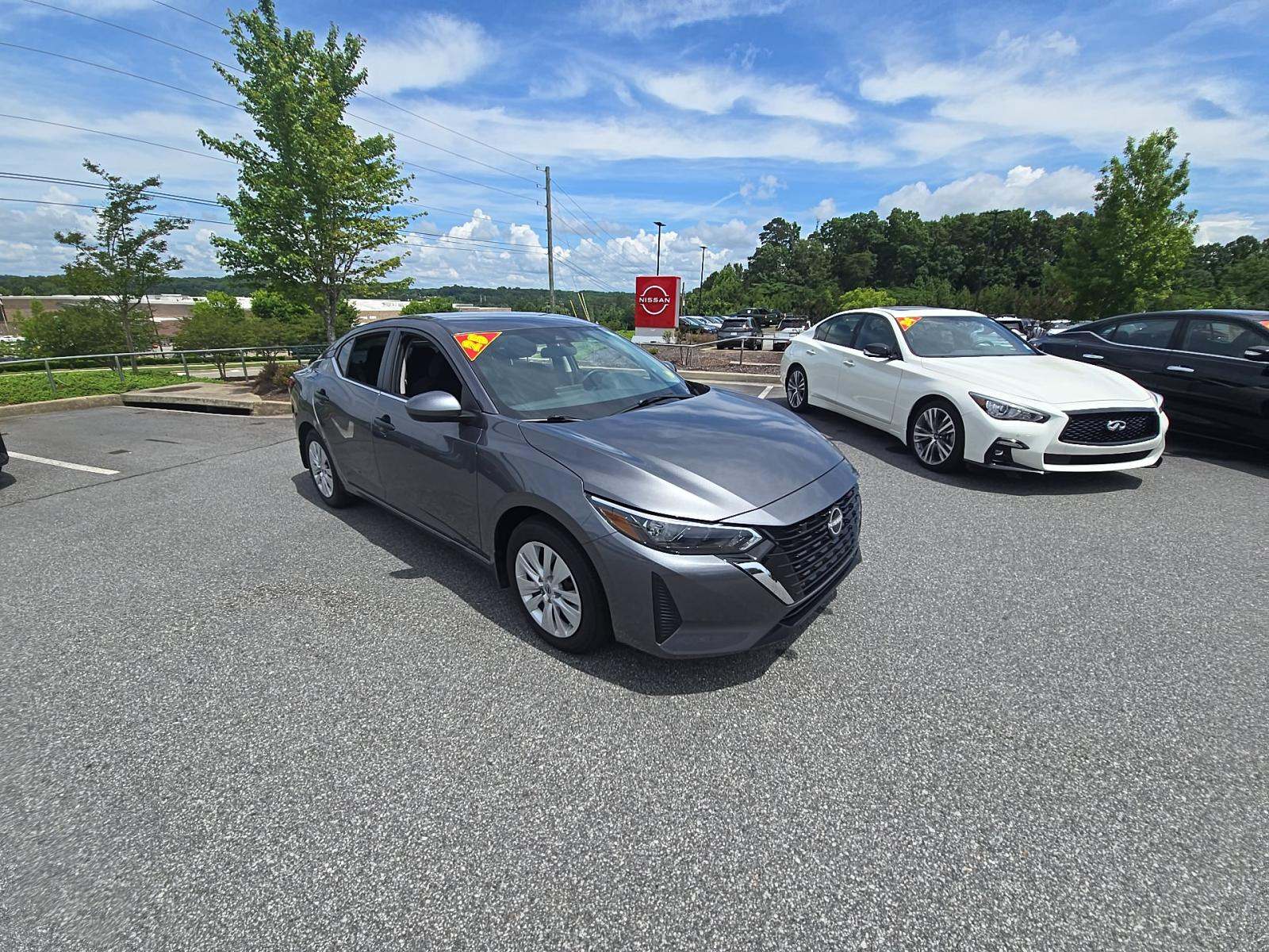 NISSAN SENTRA - 4
