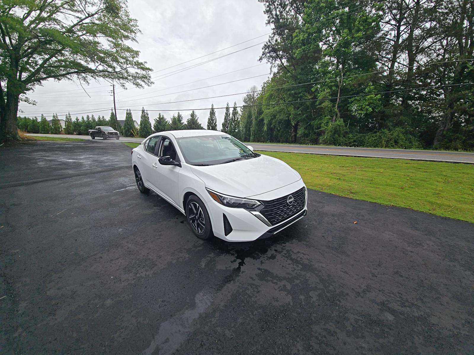 NISSAN SENTRA - 4