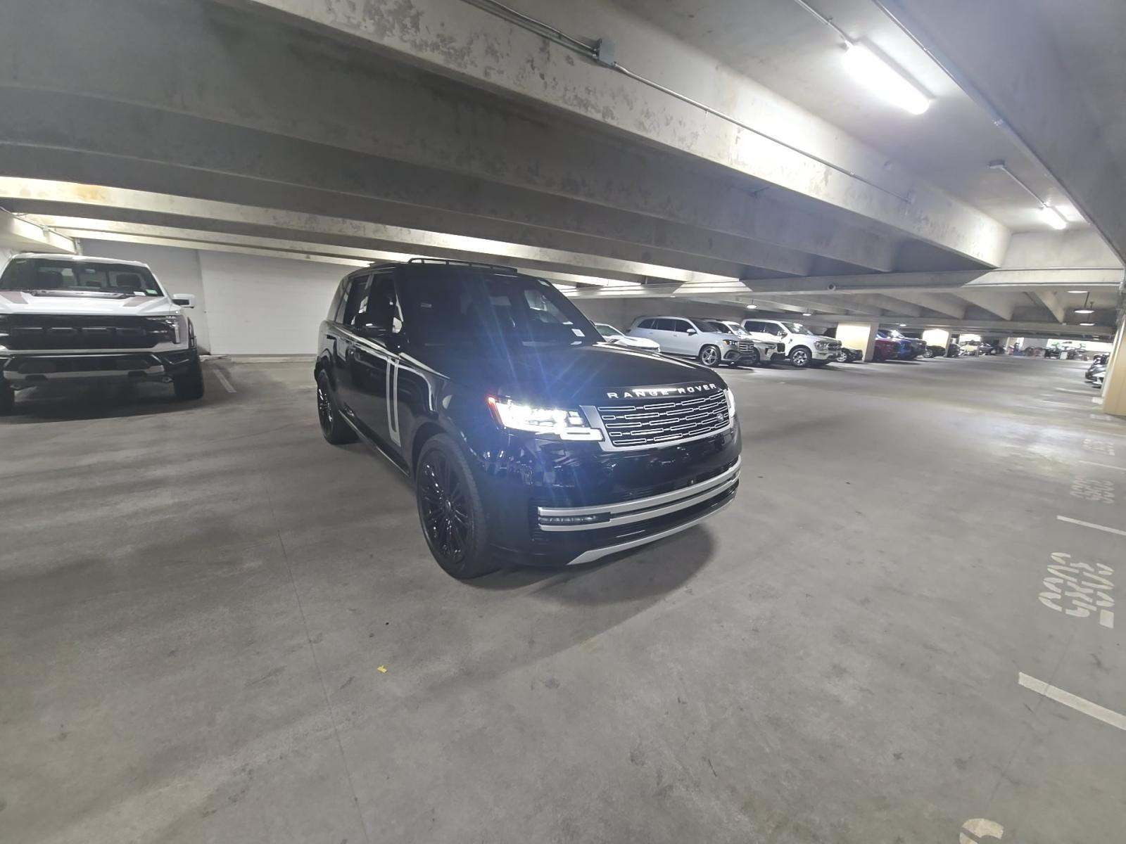 2023 Land Rover Range Rover Autobiography AWD