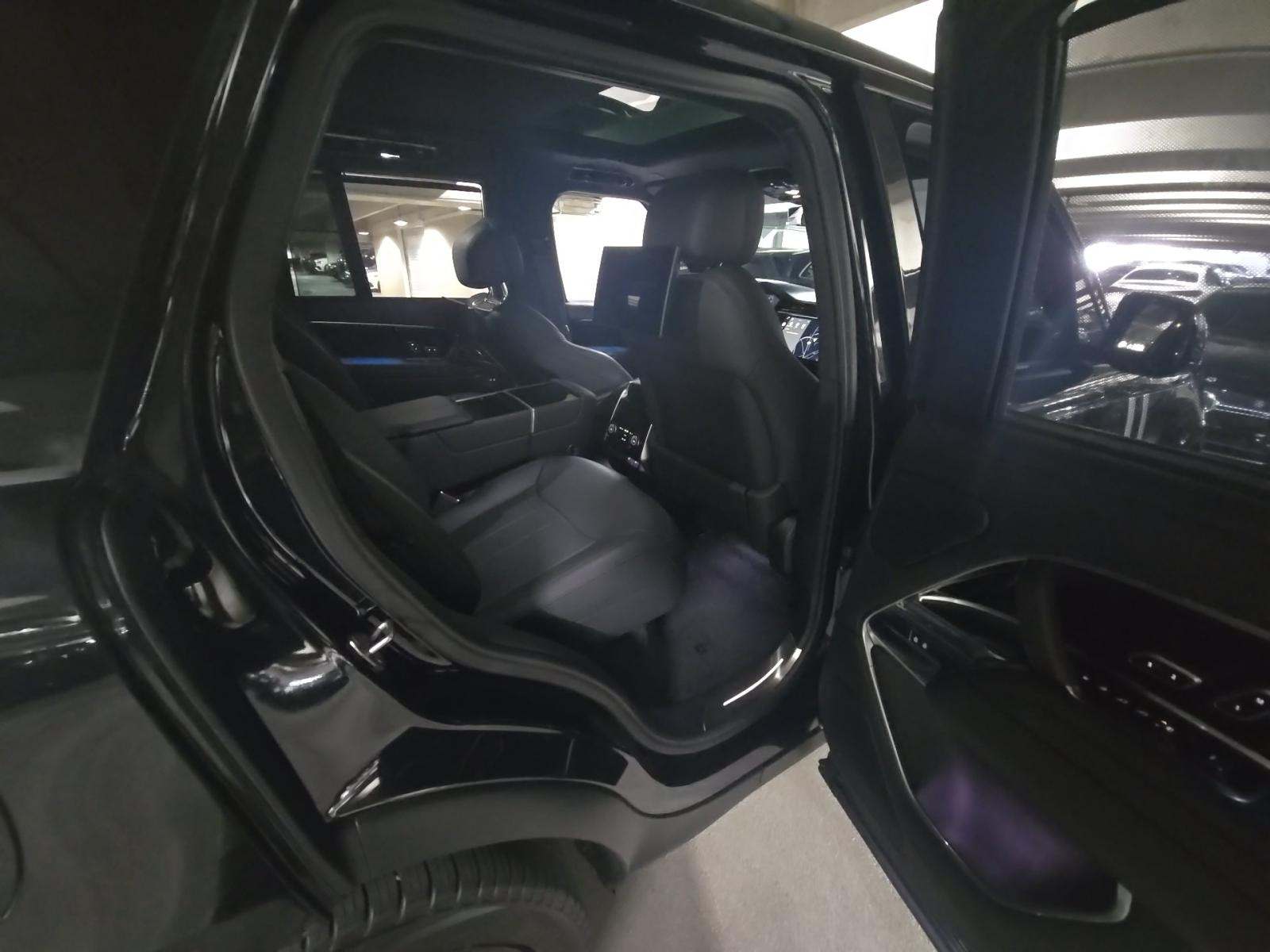 2023 Land Rover Range Rover Autobiography AWD
