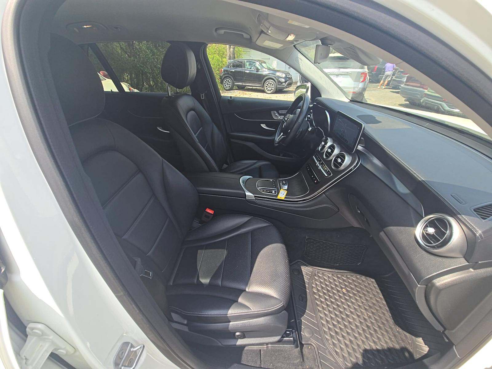 2020 Mercedes-Benz GLC GLC 300 RWD