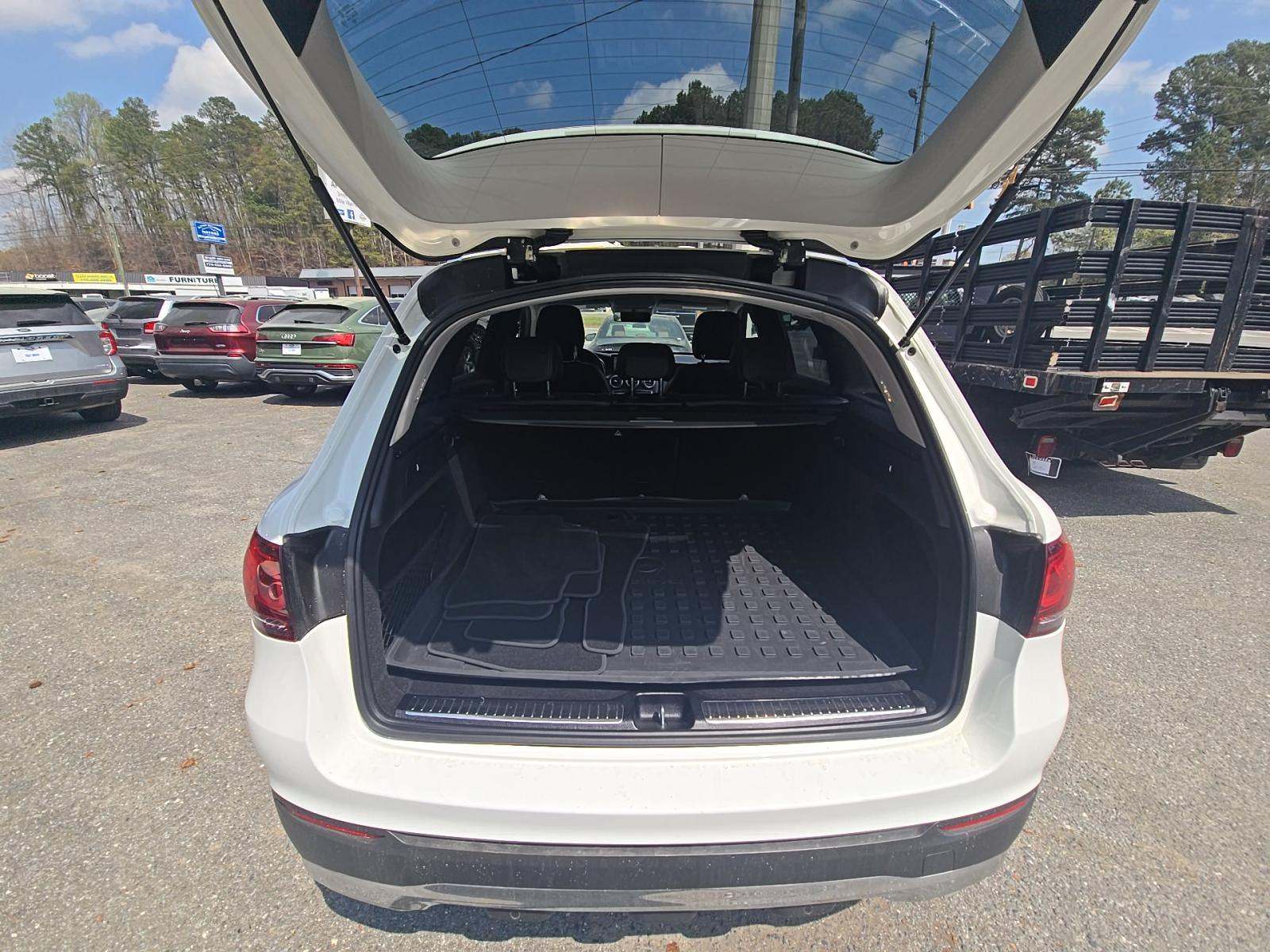 2020 Mercedes-Benz GLC GLC 300 RWD