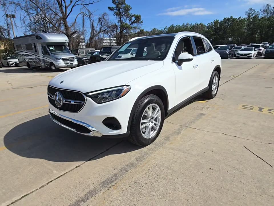 2025 Mercedes-Benz GLC GLC 300 RWD