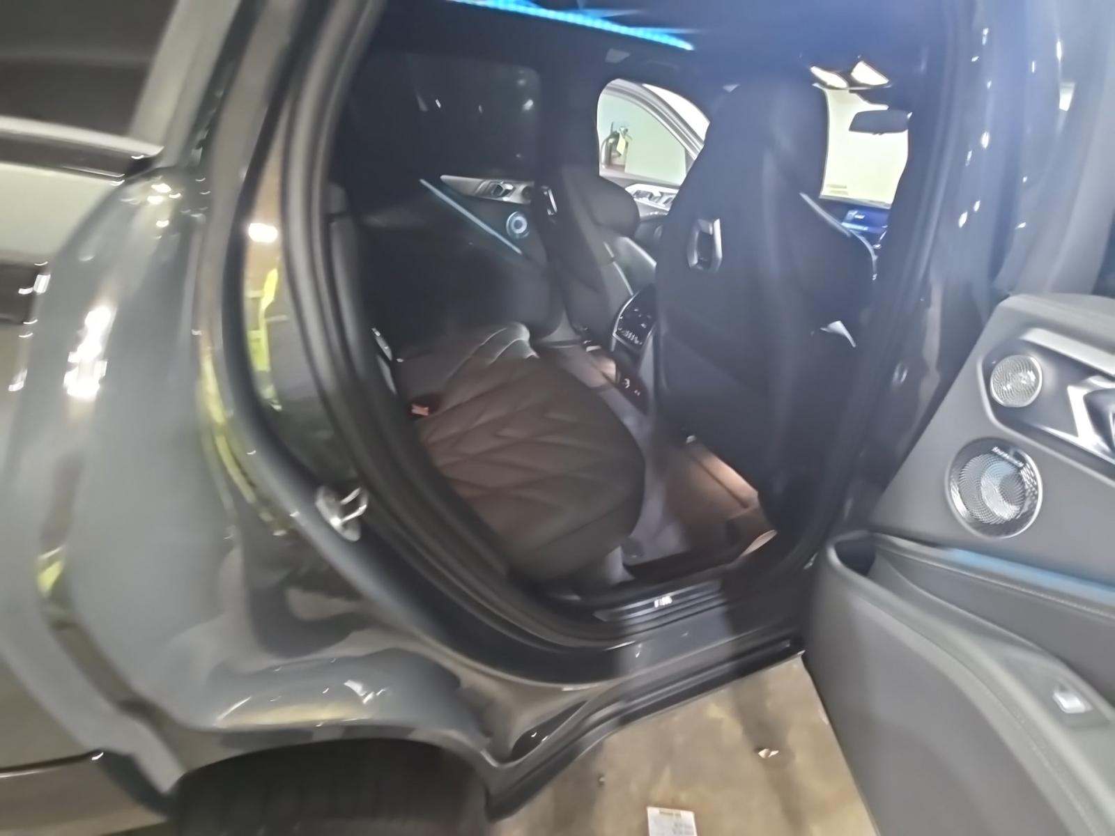 2025 BMW XM Base AWD