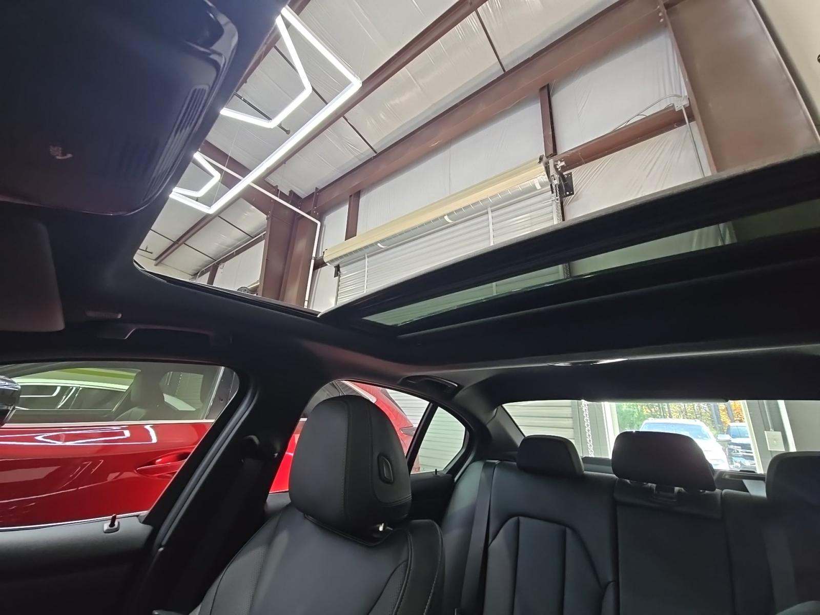 2025 BMW 3 Series 330i xDrive AWD