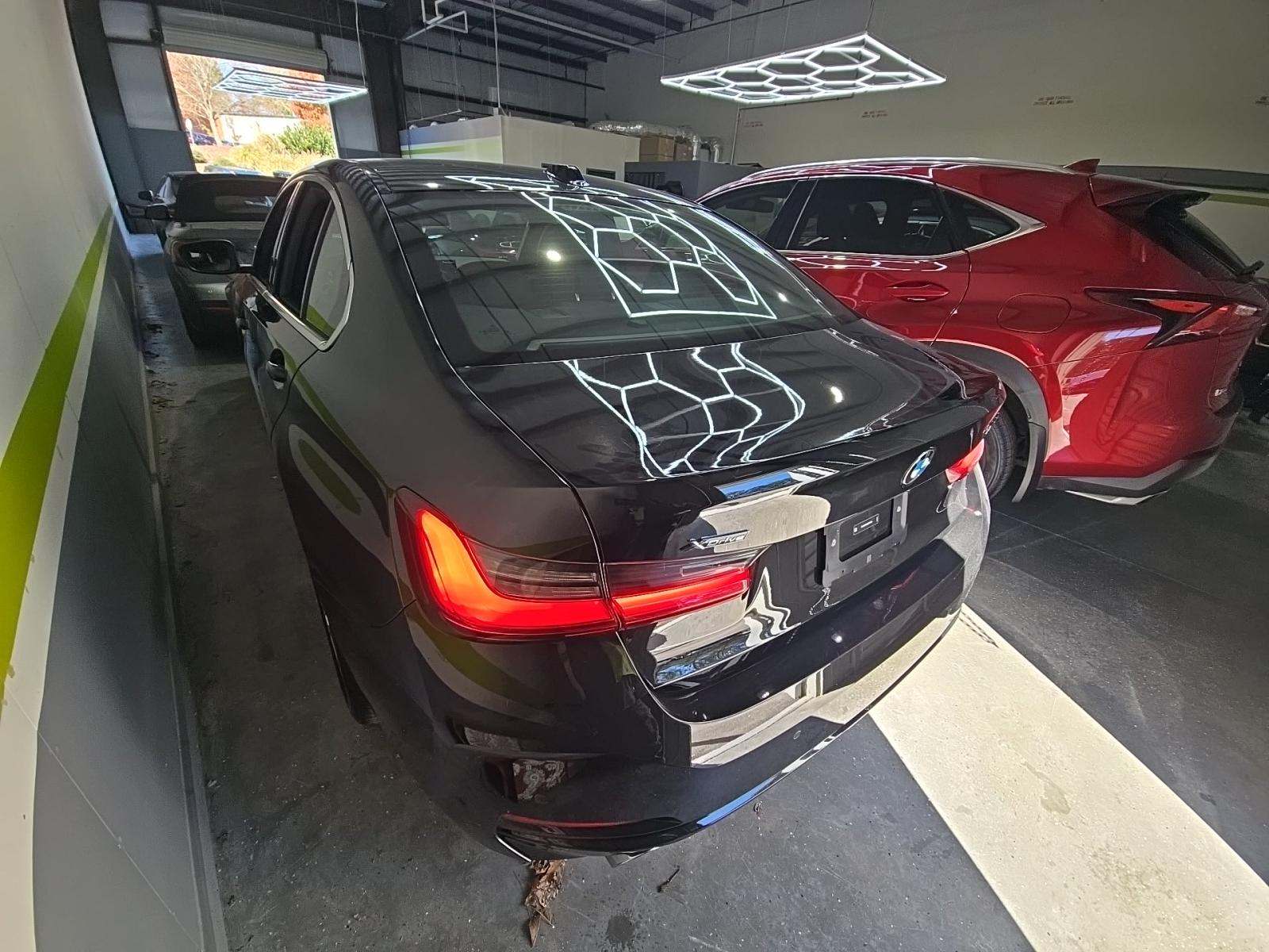 2025 BMW 3 Series 330i xDrive AWD