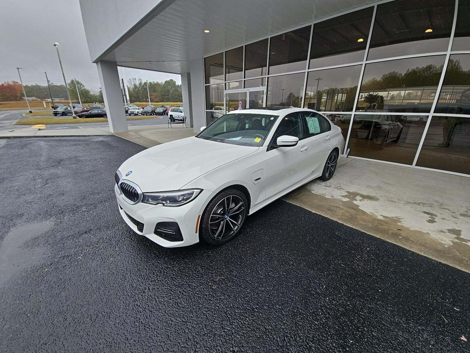 2022 BMW 3 Series Sedan 330e