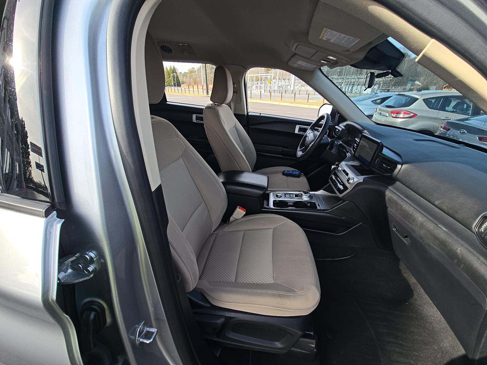 2021 Ford Explorer Base AWD