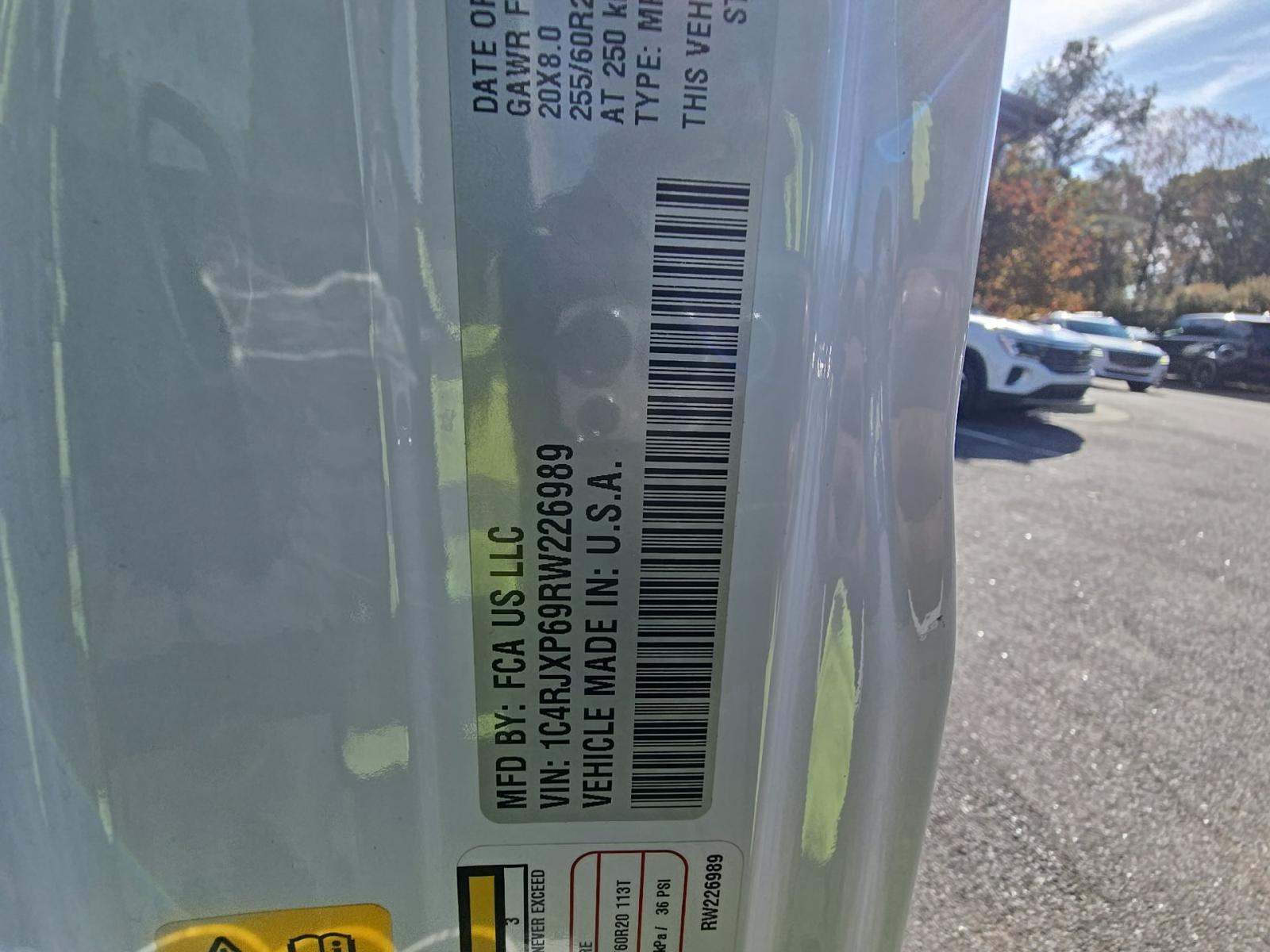 2024 Jeep Wrangler 4xe Sahara AWD