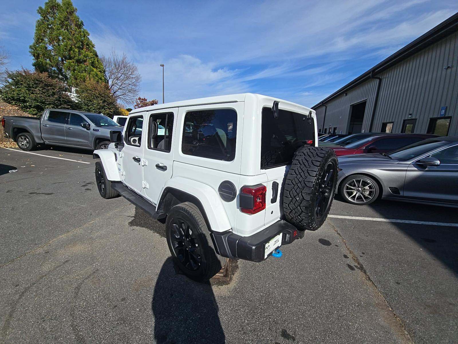 2024 Jeep Wrangler 4xe Sahara AWD