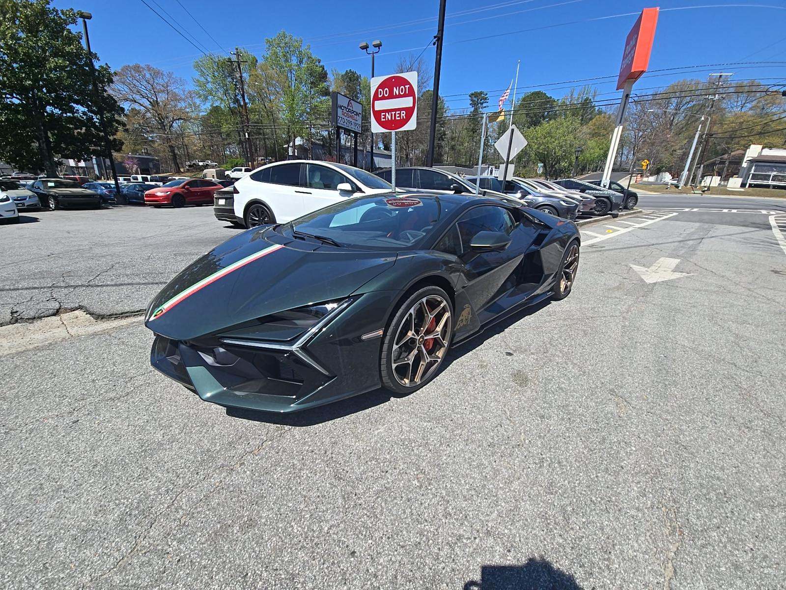 2024 Lamborghini Revuelto Base AWD