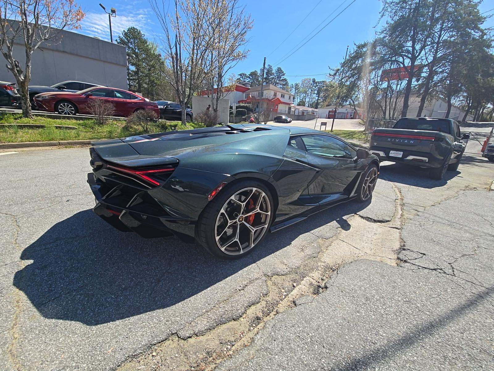 2024 Lamborghini Revuelto Base AWD