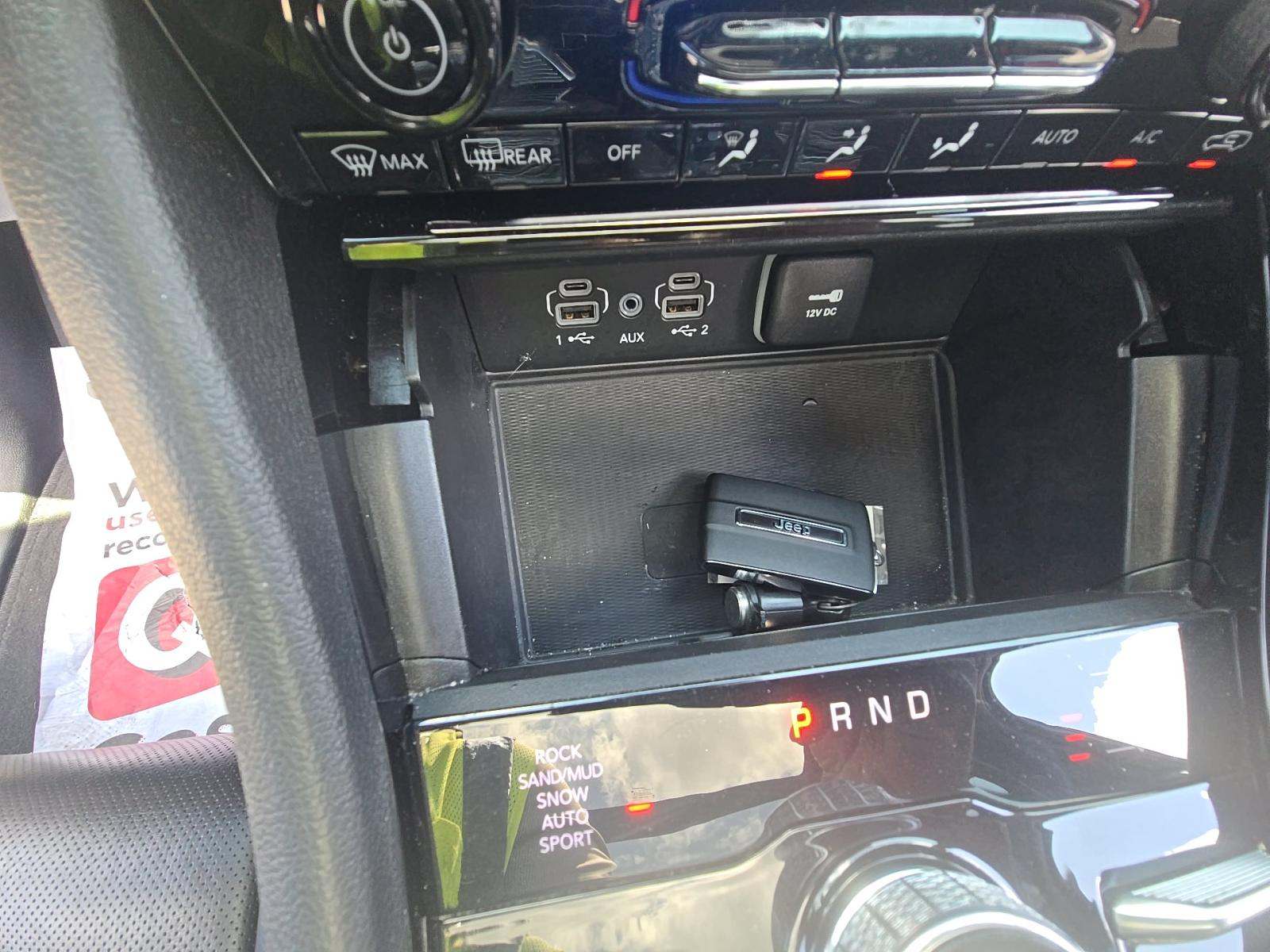 2025 Jeep Grand Cherokee L Overland AWD