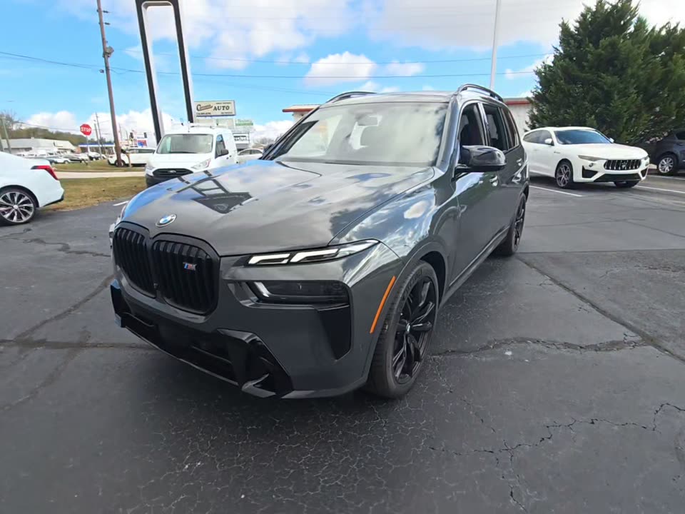 2024 BMW X7 M60i AWD