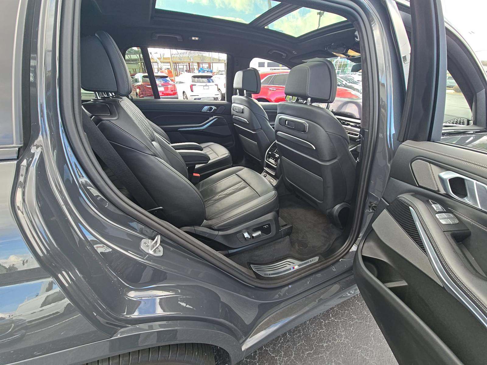 2024 BMW X7 M60i AWD