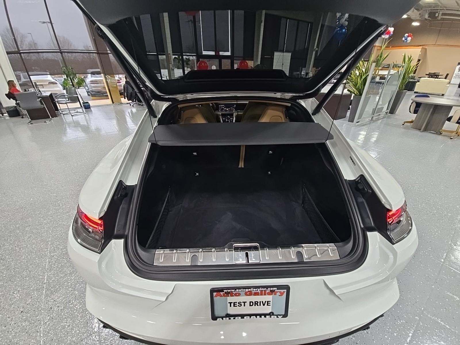 2023 Porsche Panamera Platinum Edition RWD