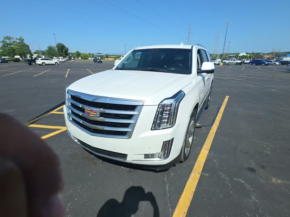2019 Cadillac Escalade Luxury AWD