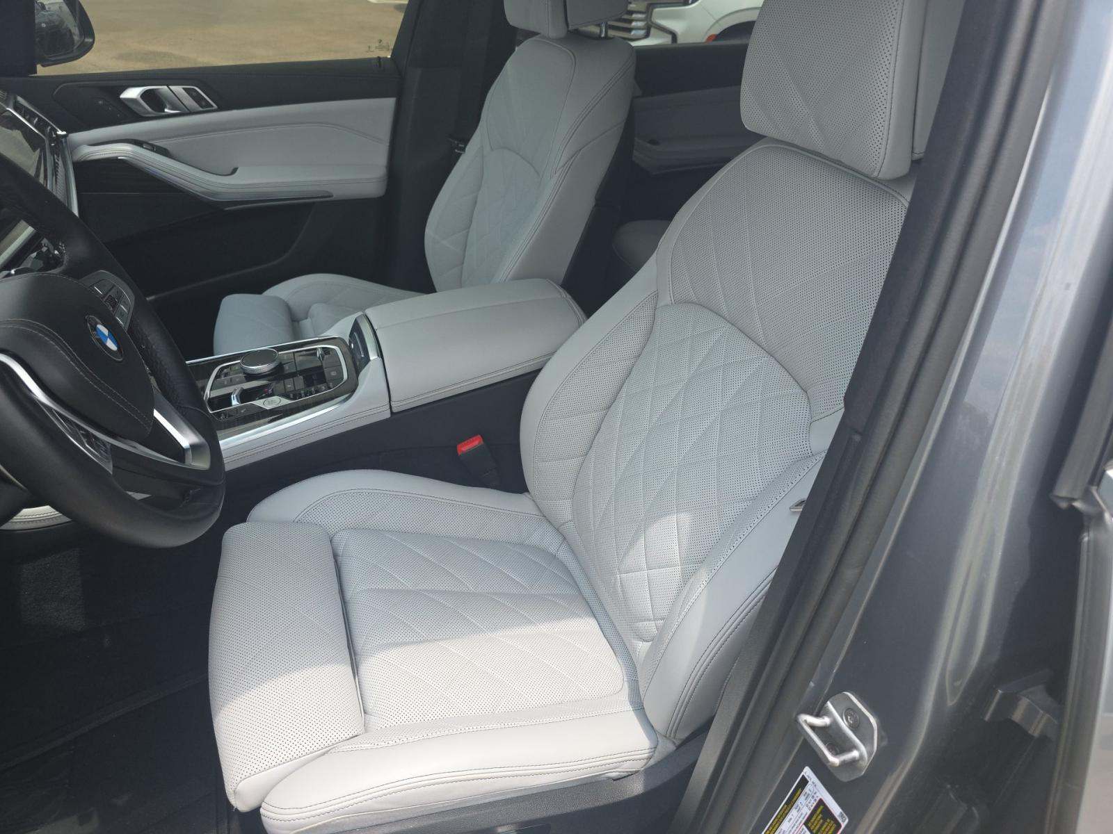 2024 BMW X7 xDrive40i AWD